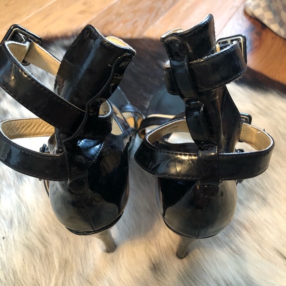 Christian Louboutin Black strappy high heel shoe - Picture 10 of 16